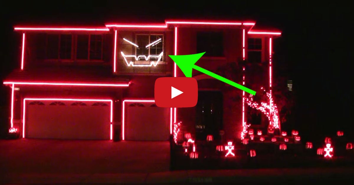 He Spent A FORTUNE On Lights For His House But Then WHOA His   Halloweenhouse Og2 