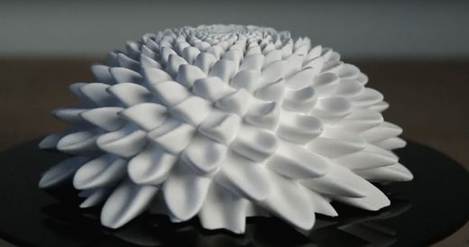 Eye-Catching 3D Sculpture Spins Into An Even More Hypnotizing Work Of Art