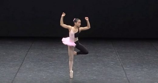 Ballerina’s Split Performance Woos Audience As She Magically Transforms Before...