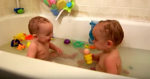 Twins’ Giggles Are So Contagious, Mom And Dad Can’t Stop Laughing With Them