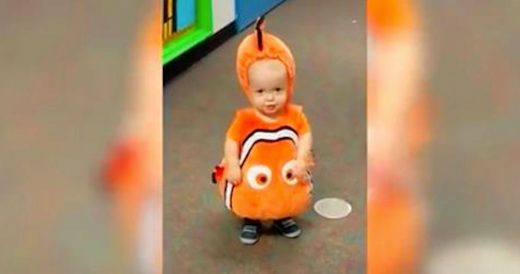 Kid Shows Off His Clownfish Costume