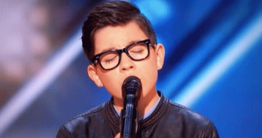 12-Year-Old Charms Judges With Powerful Voice