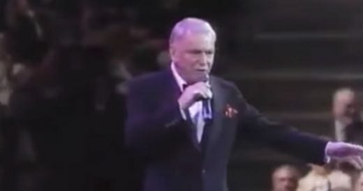 Frank Sinatra And Liza Minnelli Perform Duet