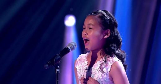 Everyone Thinks Little Girl Can’t Sing, But Her Voice Instantly Shatters Their...