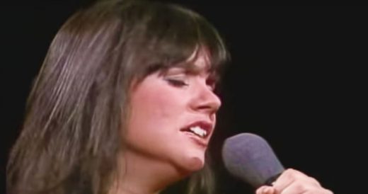 Linda Ronstadt’s #1 Hit “You’re No Good” Rocked TV Before It Released On...