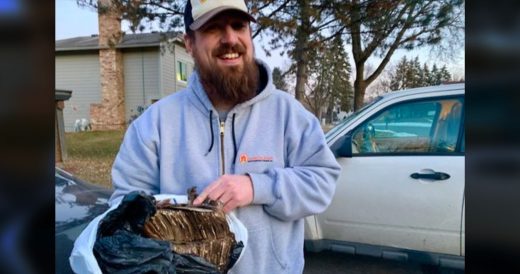 Couple Finds $30,000 Hidden Under Floorboards During Renovation