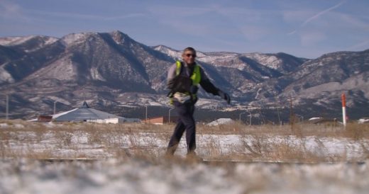 75-Year-Old Man Lost His Wife And Home, Now He Walks 8 Miles Everyday To Wave To...