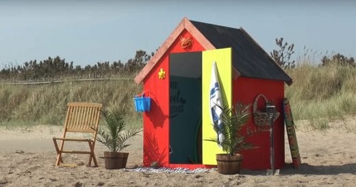 Man Builds Multi-Story Beach Shack With Hidden Rooms Buried Under The Sand