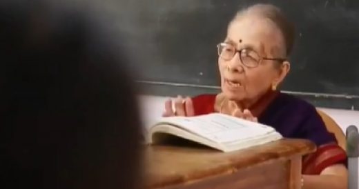 World’s Oldest Teacher Started Teaching At 67, She’s Now 91 And Still Teachi...