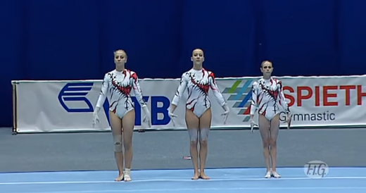 3 Ukrainian Acrobatic Gymnasts Wow Audience At World Championship