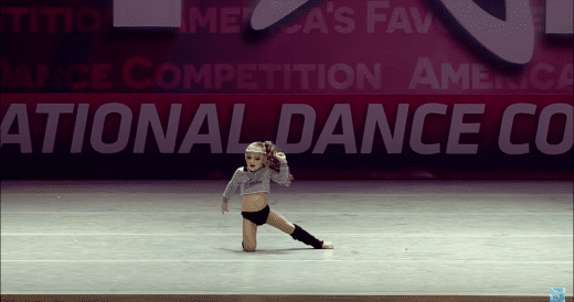 Spirited 5-Year-Old Takes Over The Dance Floor Whenever “Maniac” Starts To P...