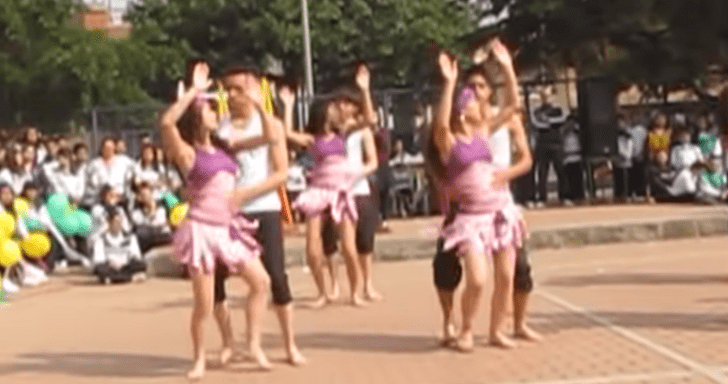 Colombian Teens Celebrate Graduation With Flashy Dance Routine