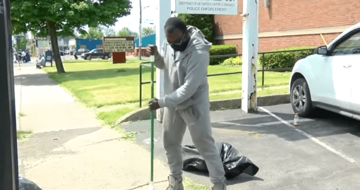 Dutiful 18-Year-Old Cleans Up The Streets After Protests